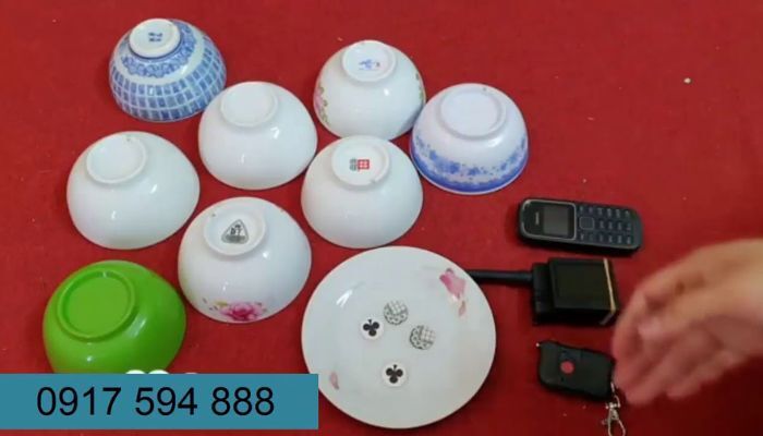 Làm thế nào để chơi xóc đĩa bịp khó bị phát hiện