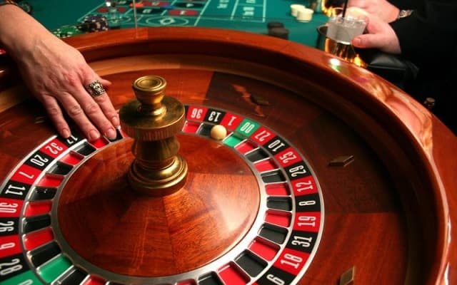 Hướng dẫn cách chơi quay số Roulette trực tuyến ăn tiền đỉnh cao 11 Lựa chọn nhà cái uy tín